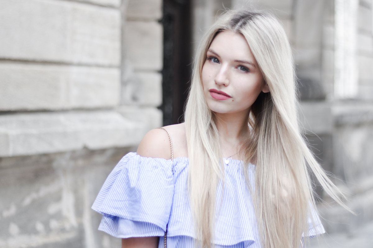 Franziska Elea deutsche Blogger München Modeblogger Instagram Off Shoulder Kleid Zara Furla Metropolis Fashionblog Blogger Patches Sommer Look